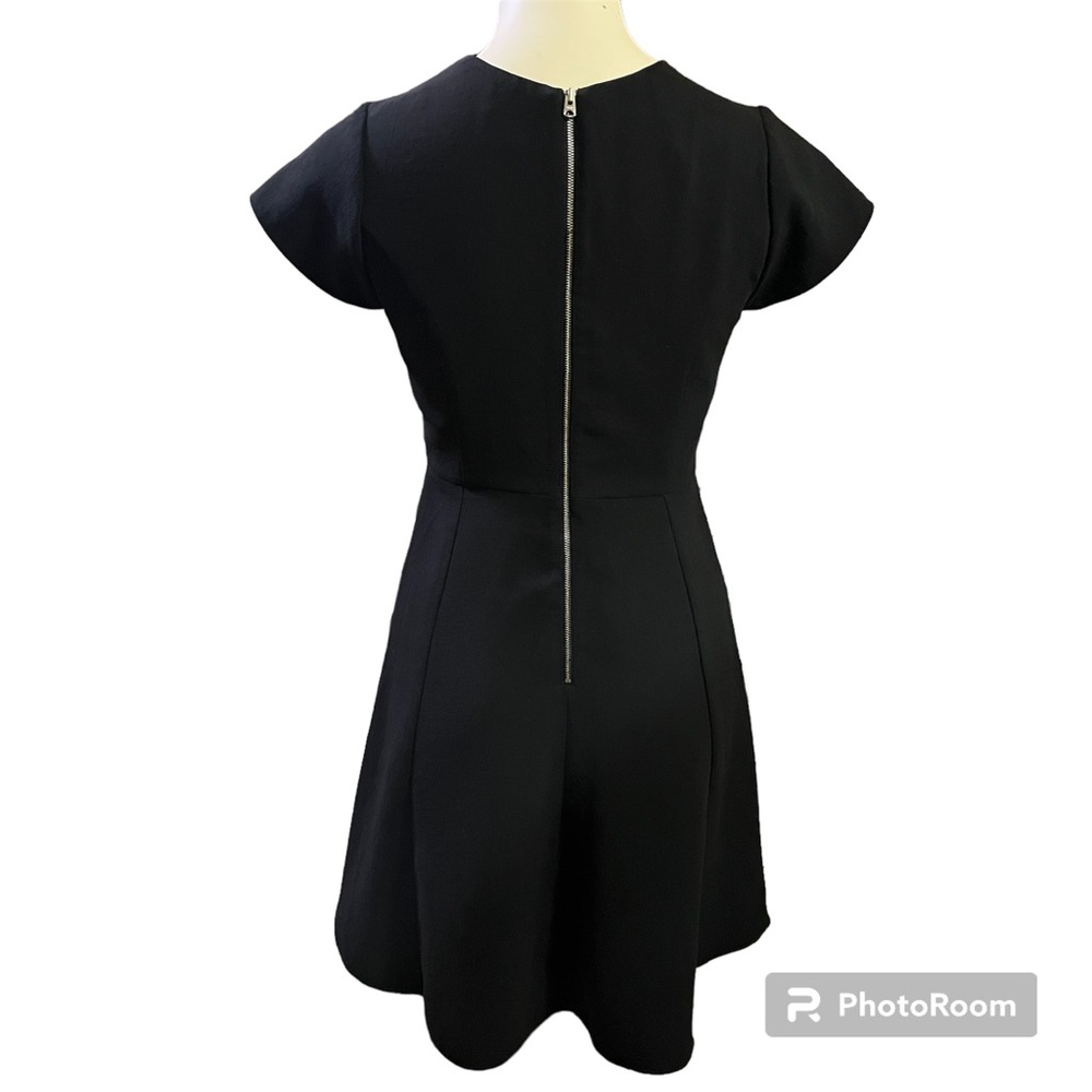 - Wilfred Aritzia Womens Foucault Dress Sz 4 Black Fit & Flare V-Neck View 2